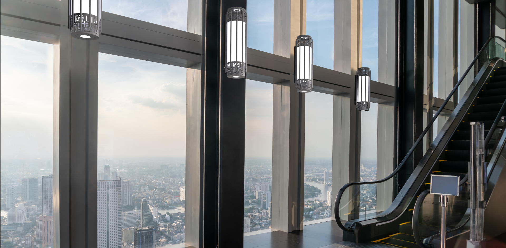 STROM ENVIRONMENT INDOOR_C1_WEB.png